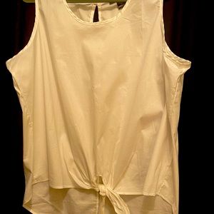 White sleeveless blouse